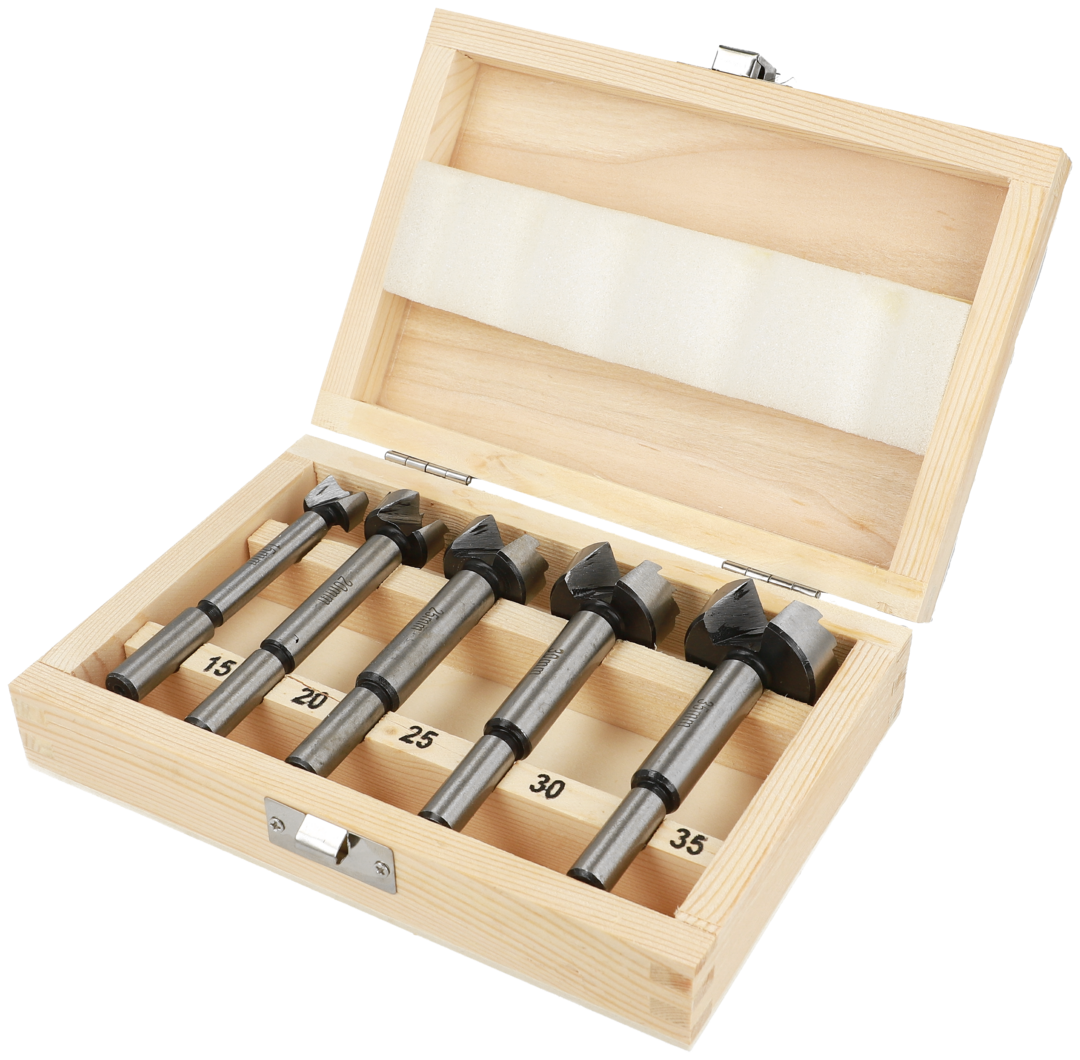 Freigestelltes Heller-Produkt, das Forstnerbohrer Eco-Bits-Set in einer geöffneten Holzschatulle. Die Bits sind massiv und hochwertig.